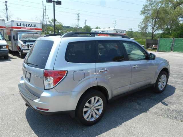 2012 Subaru Forester AWD 2.5X Premium 4dr Wagon 4A